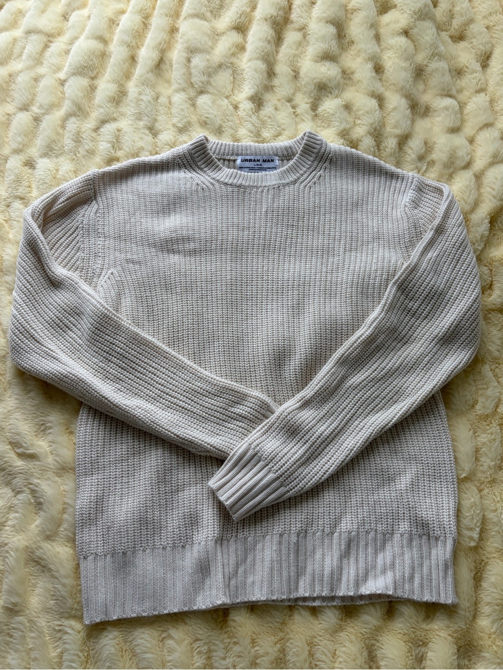 Urban man knit sweater